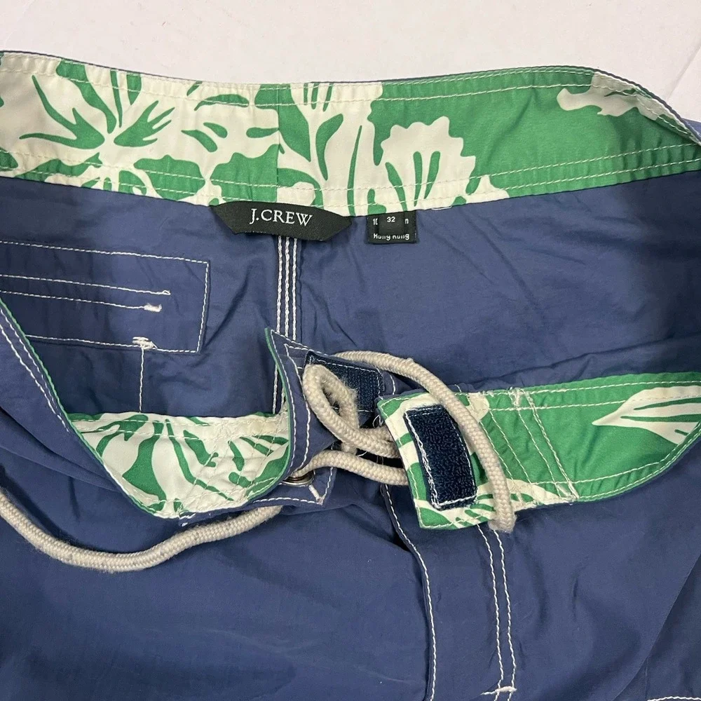 J. Crew Original Swimtrunks Men's Sz 32 Blue‎ Board Swim Trunks Cargo Pockets
